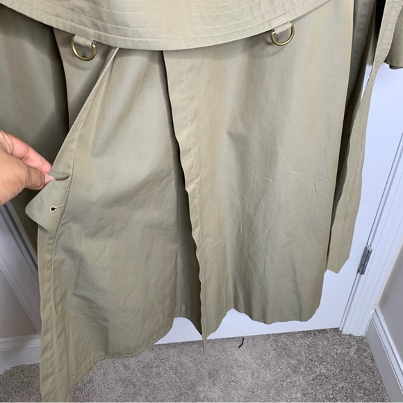 Burberry trench coat size XL - Picture 6 of 16